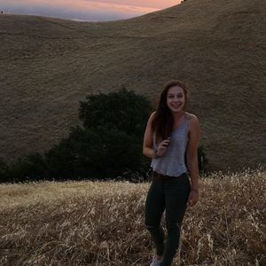 Meet your Posher, Dani