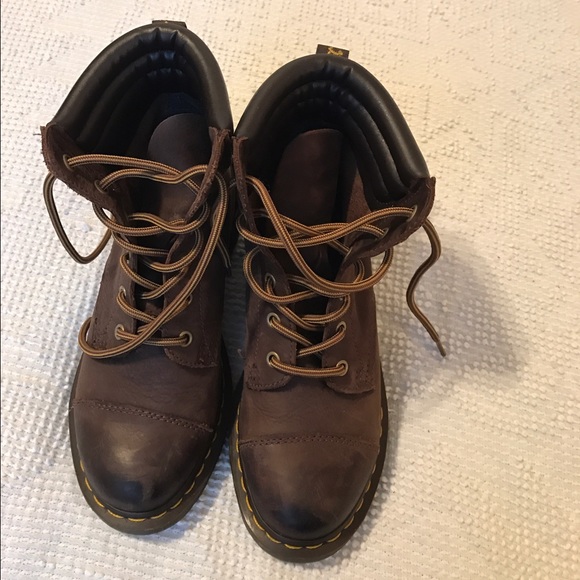 Dr Martin boots