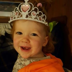 Meet your Posher, Danica