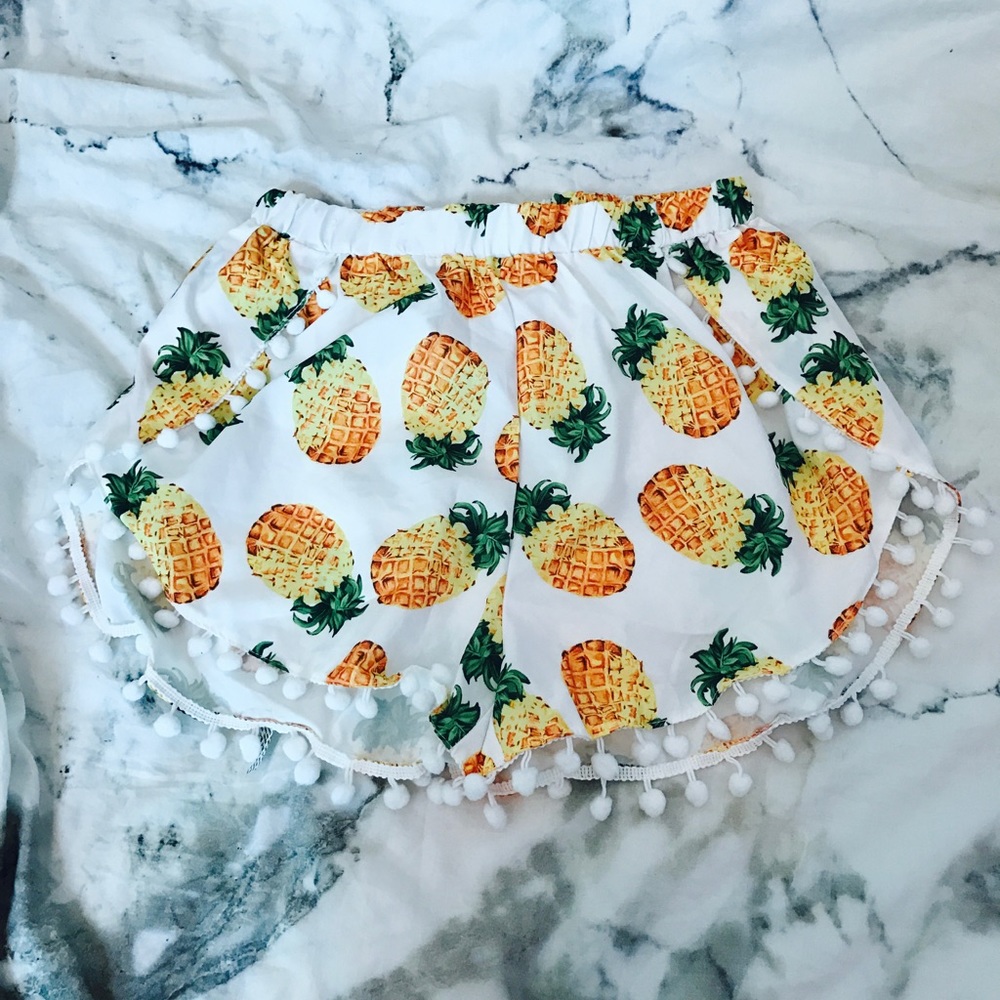 PINEAPPLE SHORTS