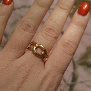 Kia Sophie gold plated ring