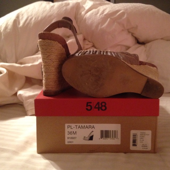 Sandal - Picture 3 of 4