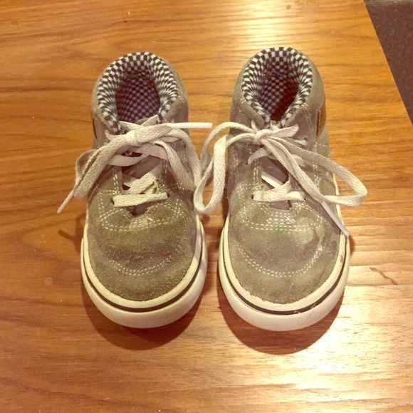 infant vans size 6