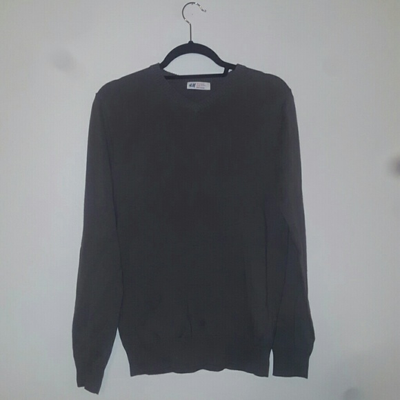 **NWOT *** boys  grey vneck sweater *H&M