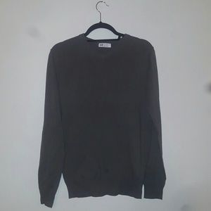 **NWOT *** boys  grey vneck sweater *H&M