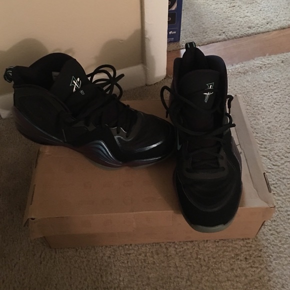 Nike Air Penny V - Picture 2 of 3