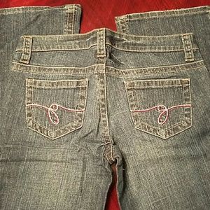 Never worn but without tags