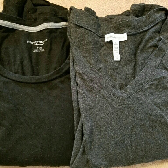 Set of 2 long sleeved maternity tees, medium