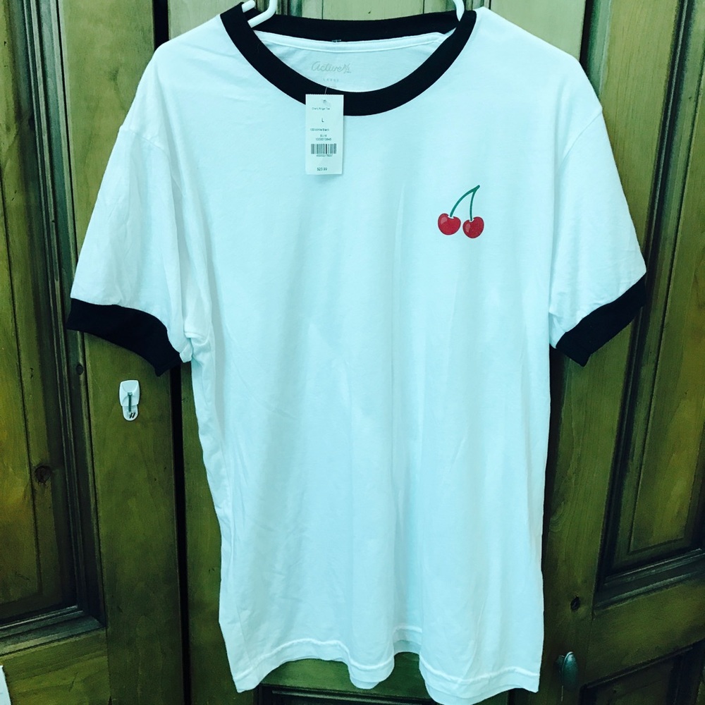 CHERRY SKATEBOARD LONG TEE