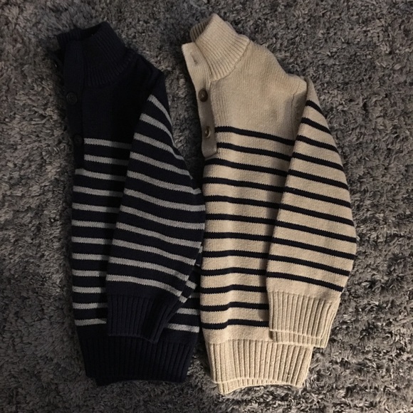 2 Sweaters