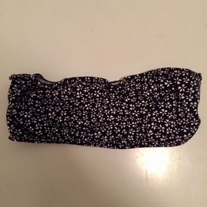 Brandy Melville navy floral bandeau
