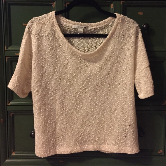 Cream short sleeve knit shirt