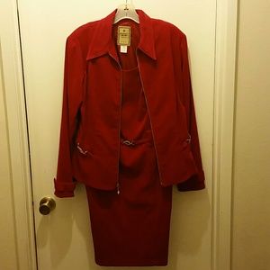 RED dress& jcket, gold accents, soft, Md