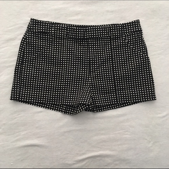 kate spade Pants - Kate Spade Saturday Polka Dot Shorts