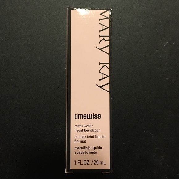 Mary Kay Beige 5 Liquid Foundation