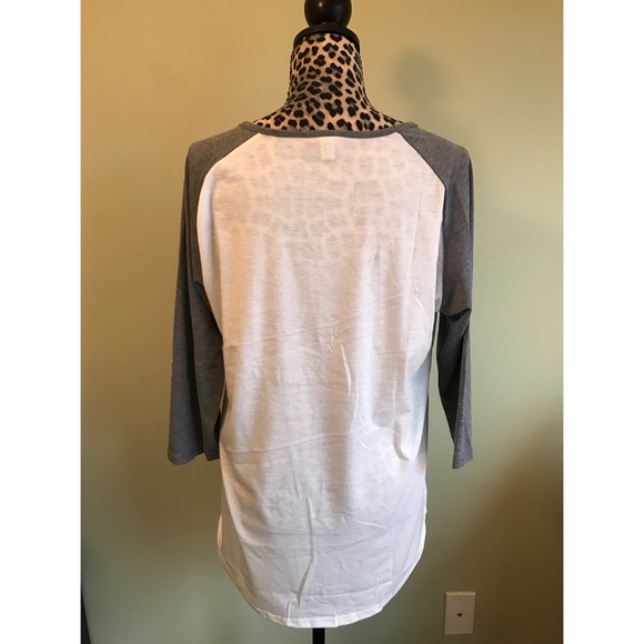 SALE!😄🆕HAPPY White and gray T-Shirt - Picture 3 of 3