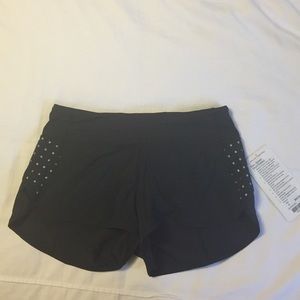Lululemon run speed short reflect