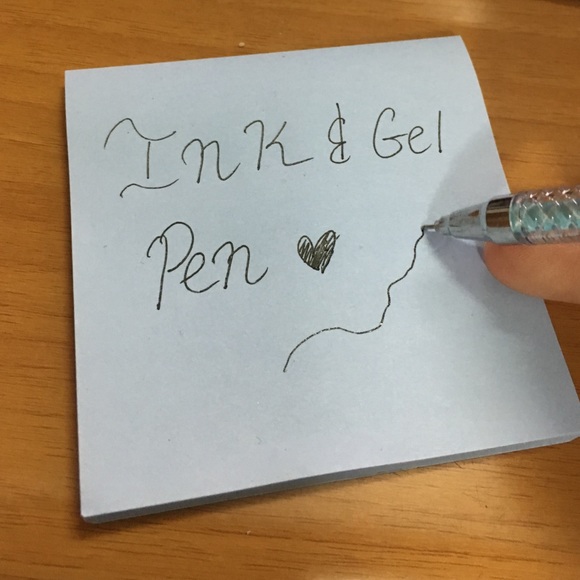 🐼Box of 12 cute ink pens! - Picture 3 of 3