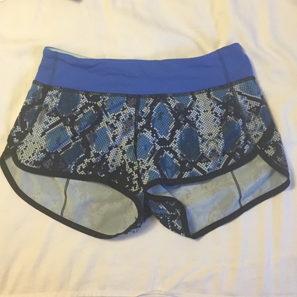 Lululemon run speed short reflect