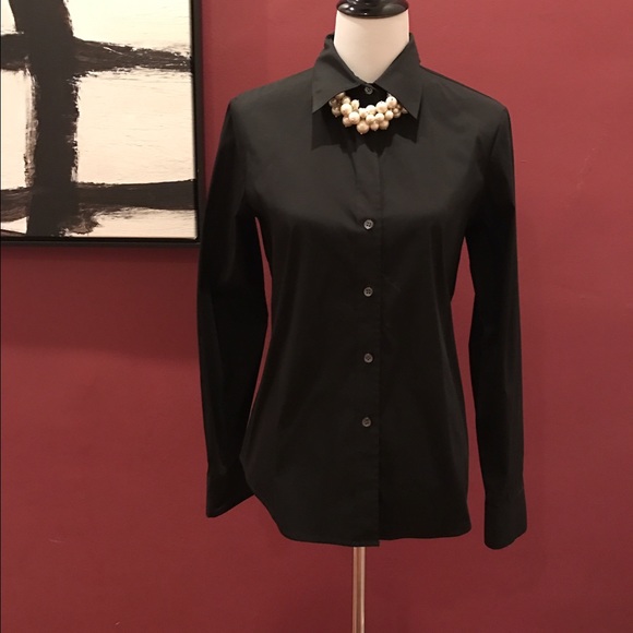 Classic Theory button down shirt