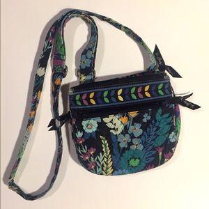 VERA BRADLEY Crossbody Bag