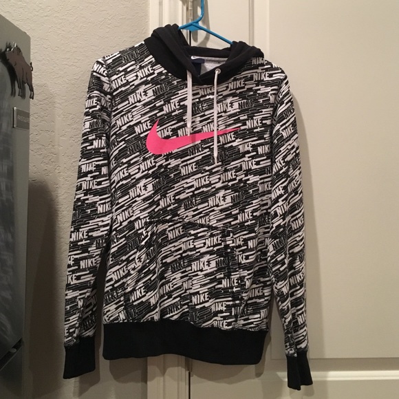 NIKE pullover
