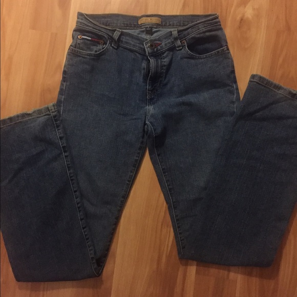 Tommy Hilfiger jeans. - Picture 2 of 3