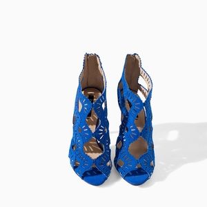 ZARA BLUE CRISS CROSS HIGH HEEL SANDALS