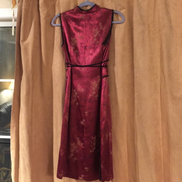 Chinese dress