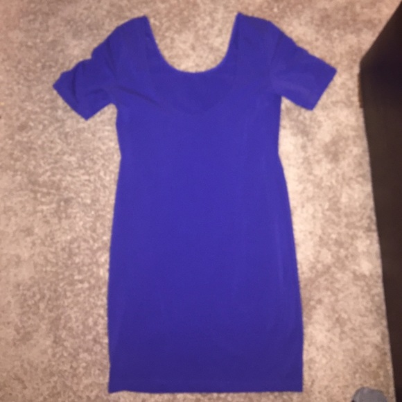 Dress. - Picture 3 of 3