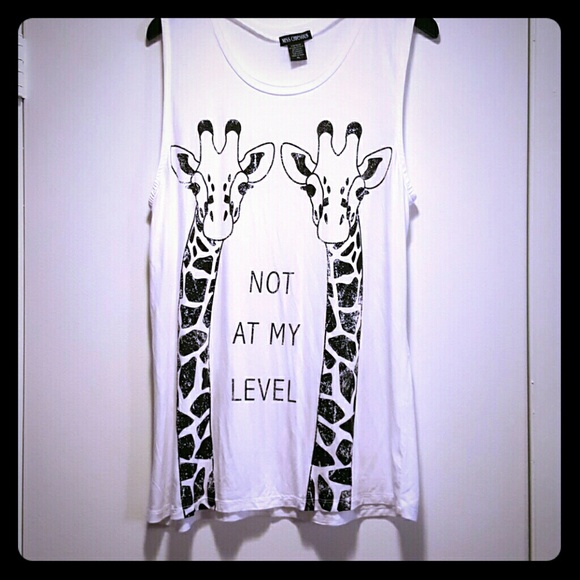 Giraffe tank