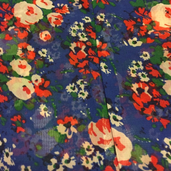 Tommy Girl Sleeveless Button Up - Picture 3 of 3