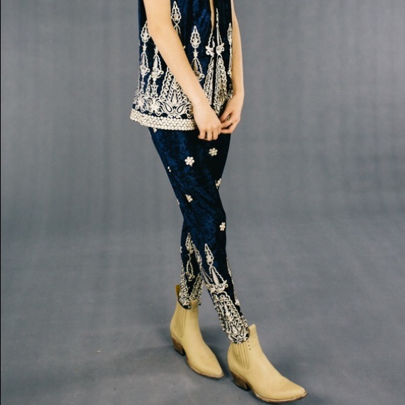 Saint Pant - Navy Velvet