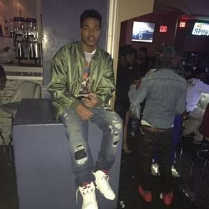 Meet your Posher, Alex