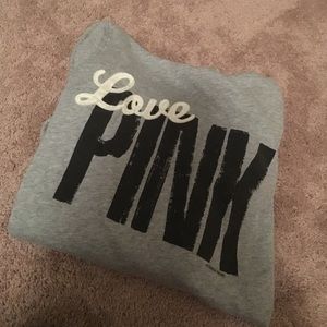 VS PINK PULLOVER