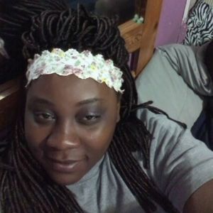 Meet your Posher, Candi