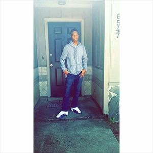 Meet your Posher, Elijah