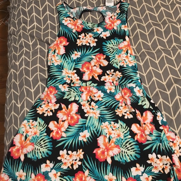 Hawaiian Print empire waist