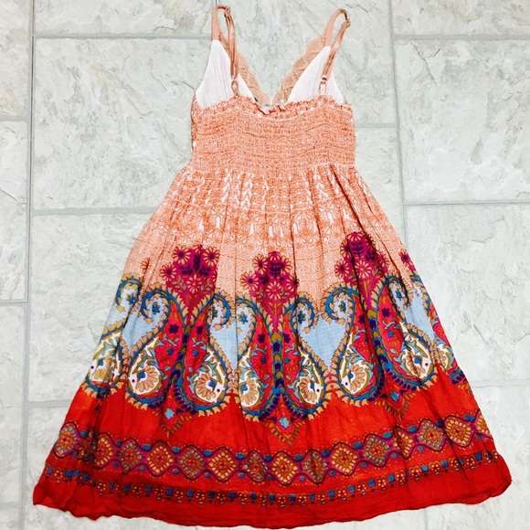 Adorable Summer Dress - Picture 2 of 2