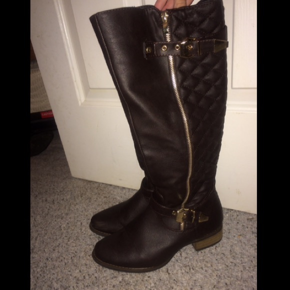 Shoes - Quilted Riding Boots