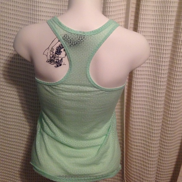 A sea foam tank top - Picture 2 of 3