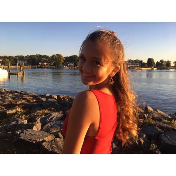 Meet your Posher, Michaela - Picture 1 of 1