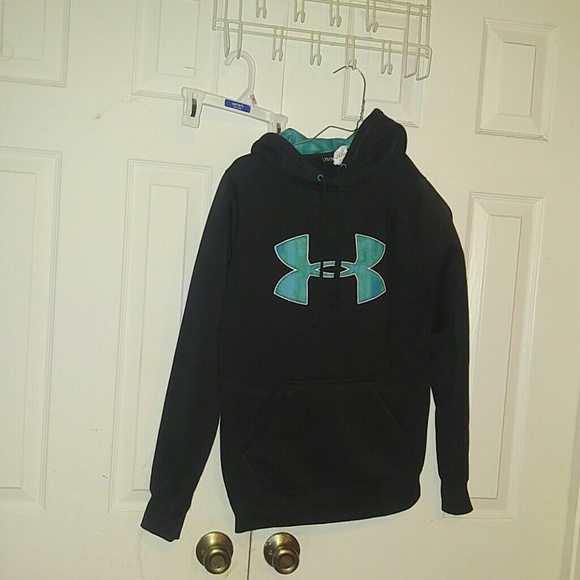 Under armour hooded sweatshirt xs