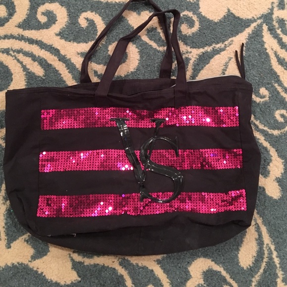 Victoria Secret Over Night Tote
