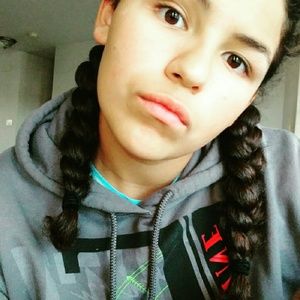 Meet your Posher, Melisa