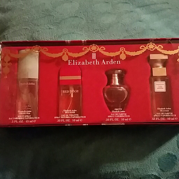Elizabeth Arden samples