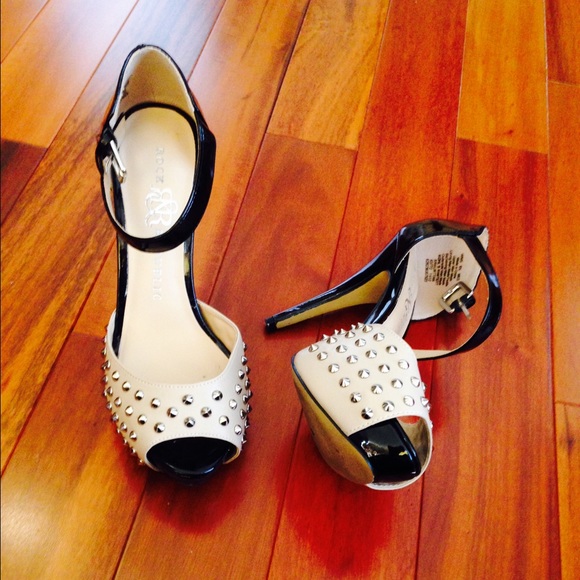 Ankle Strap Open Toe Pumps - Picture 3 of 3