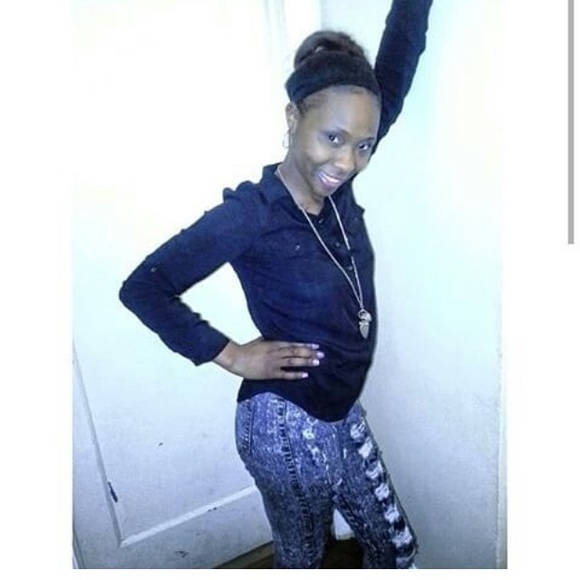 Meet your Posher, Nickelle