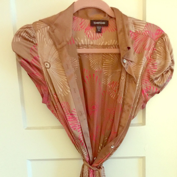 Silk button down, tie around wrap dress by Bebe - Picture 5 of 8