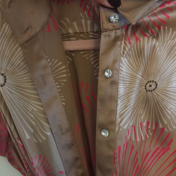 Silk button down, tie around wrap dress by Bebe - Picture 8 of 8